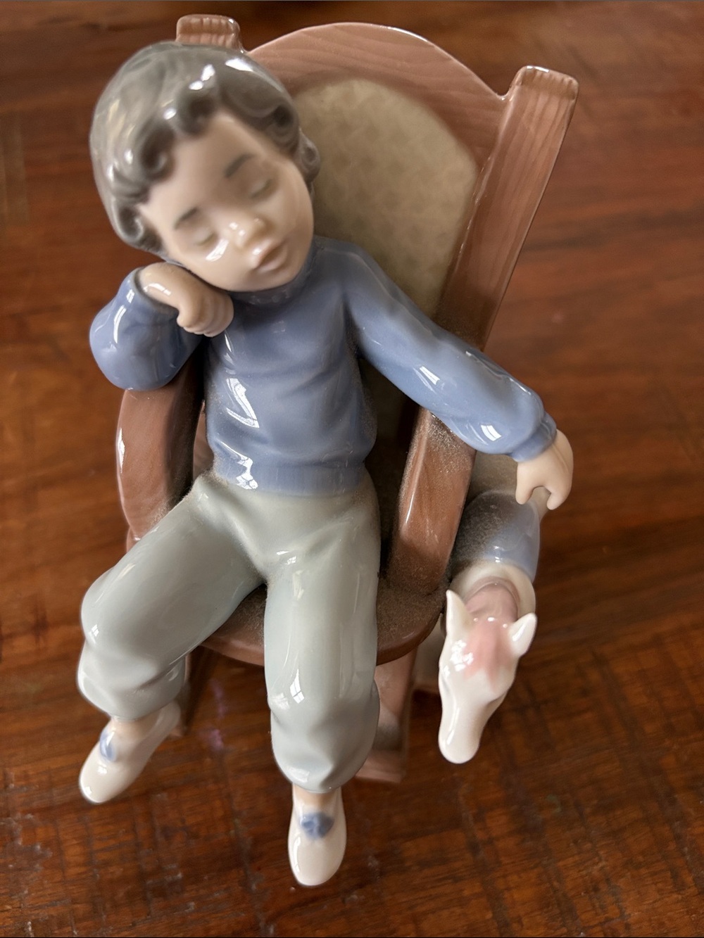 LLADRO - *RARE* NAPPING BOY IN ROCKING CHAIR